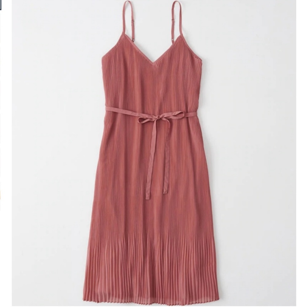 A&F Pink Pleated Midi Dress